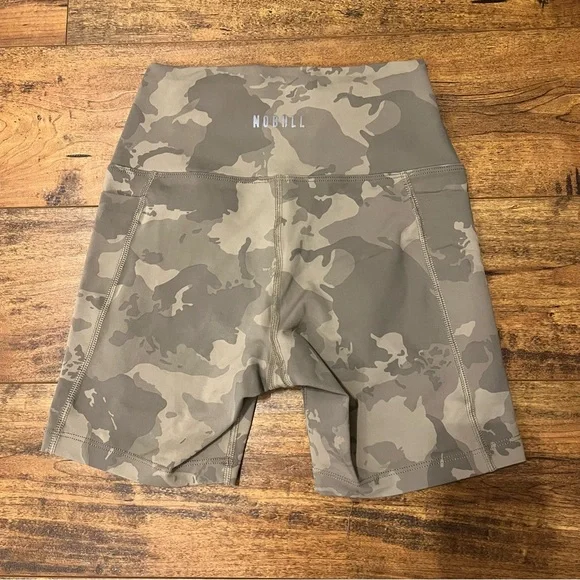 NO BULL High Rise Camo Pocket Biker Short Size XS - Picture 1 of 4